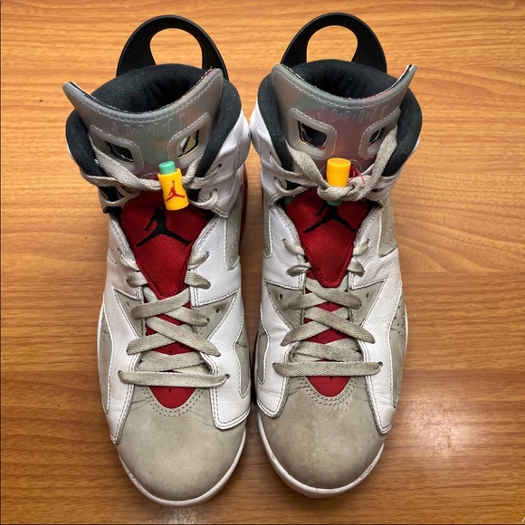 Jordan 6 Hare - Picture 4 of 9